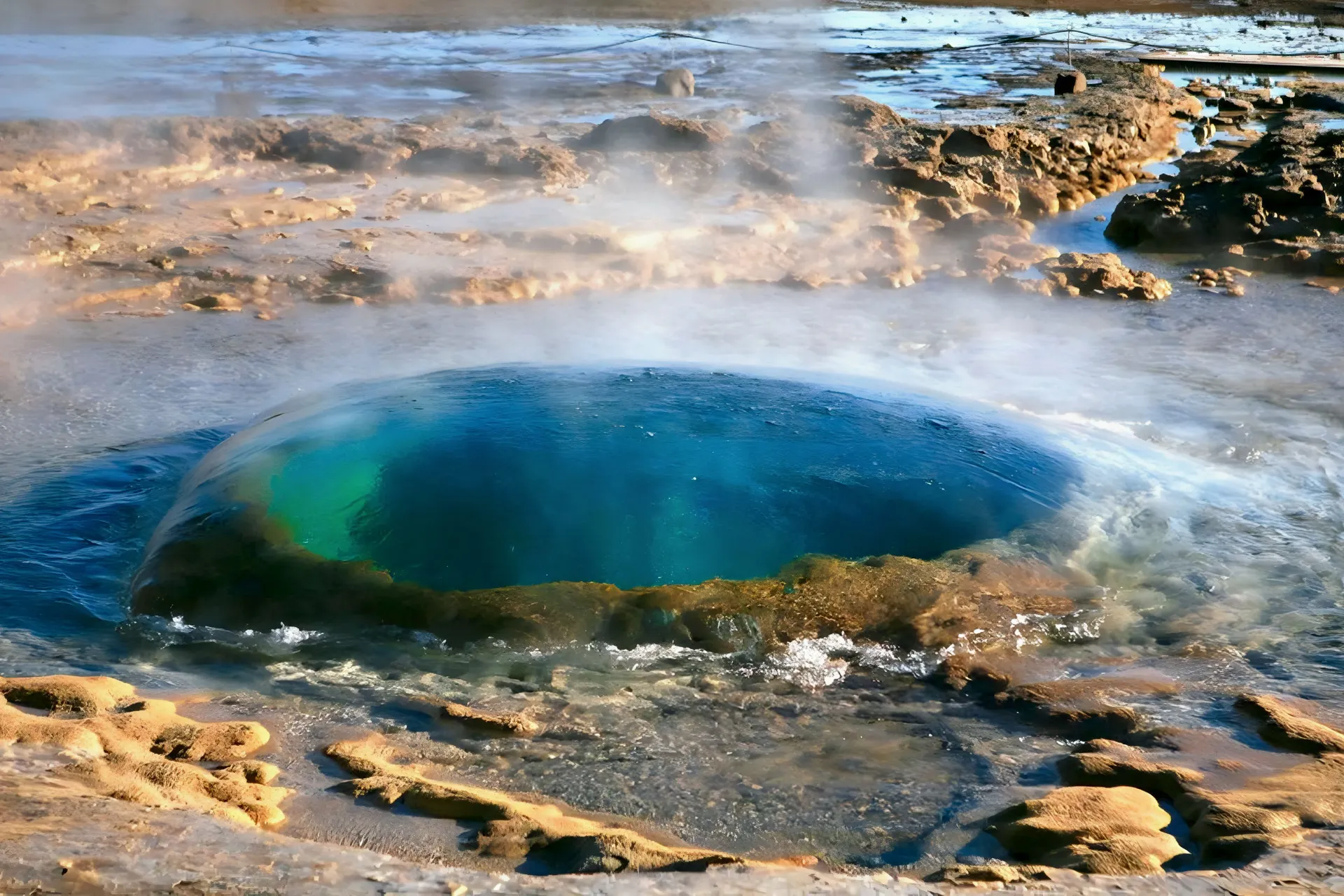 Rundreise "Reise zu Vulkanen & heißen Quellen"