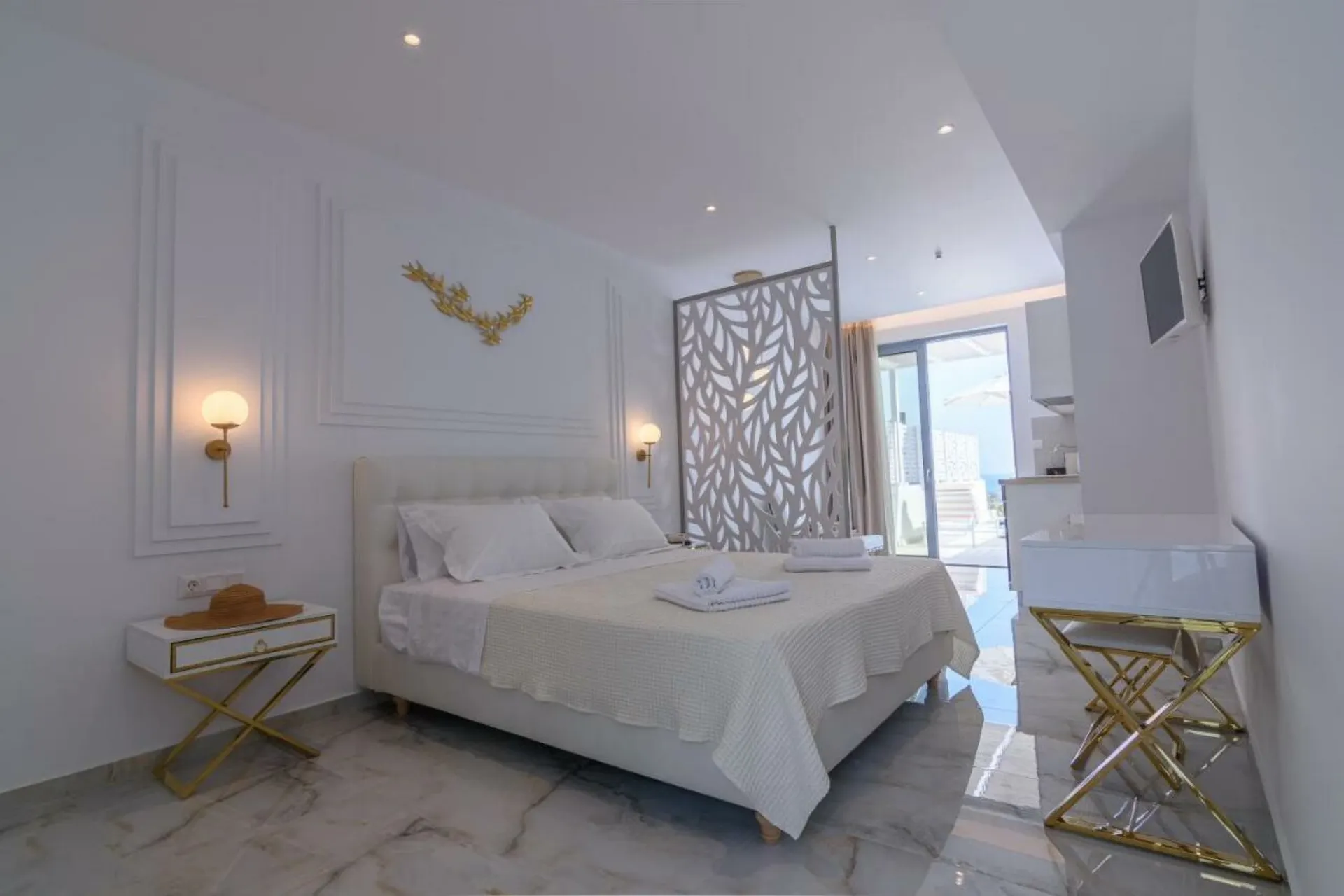Dionysos Suites - Suite Meerblick
