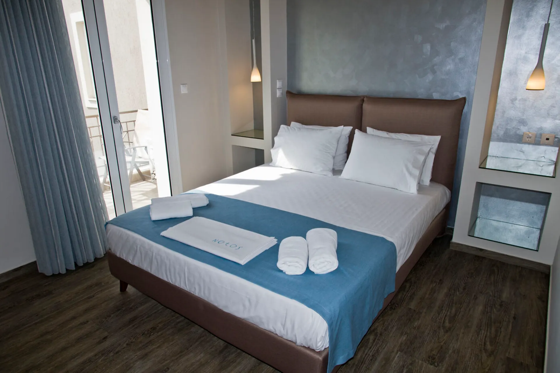 Notos Studios - Studio