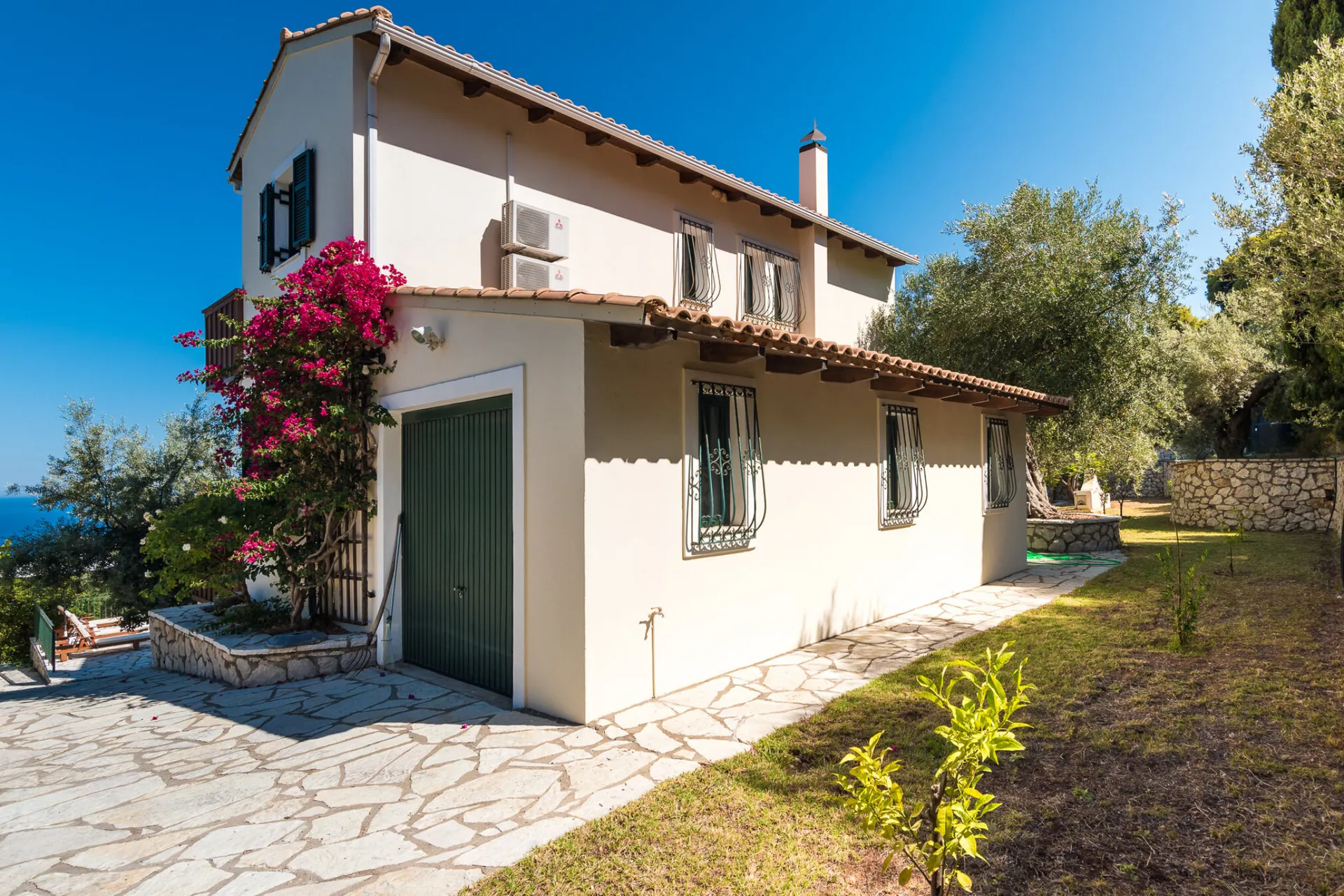 Villa Niriis