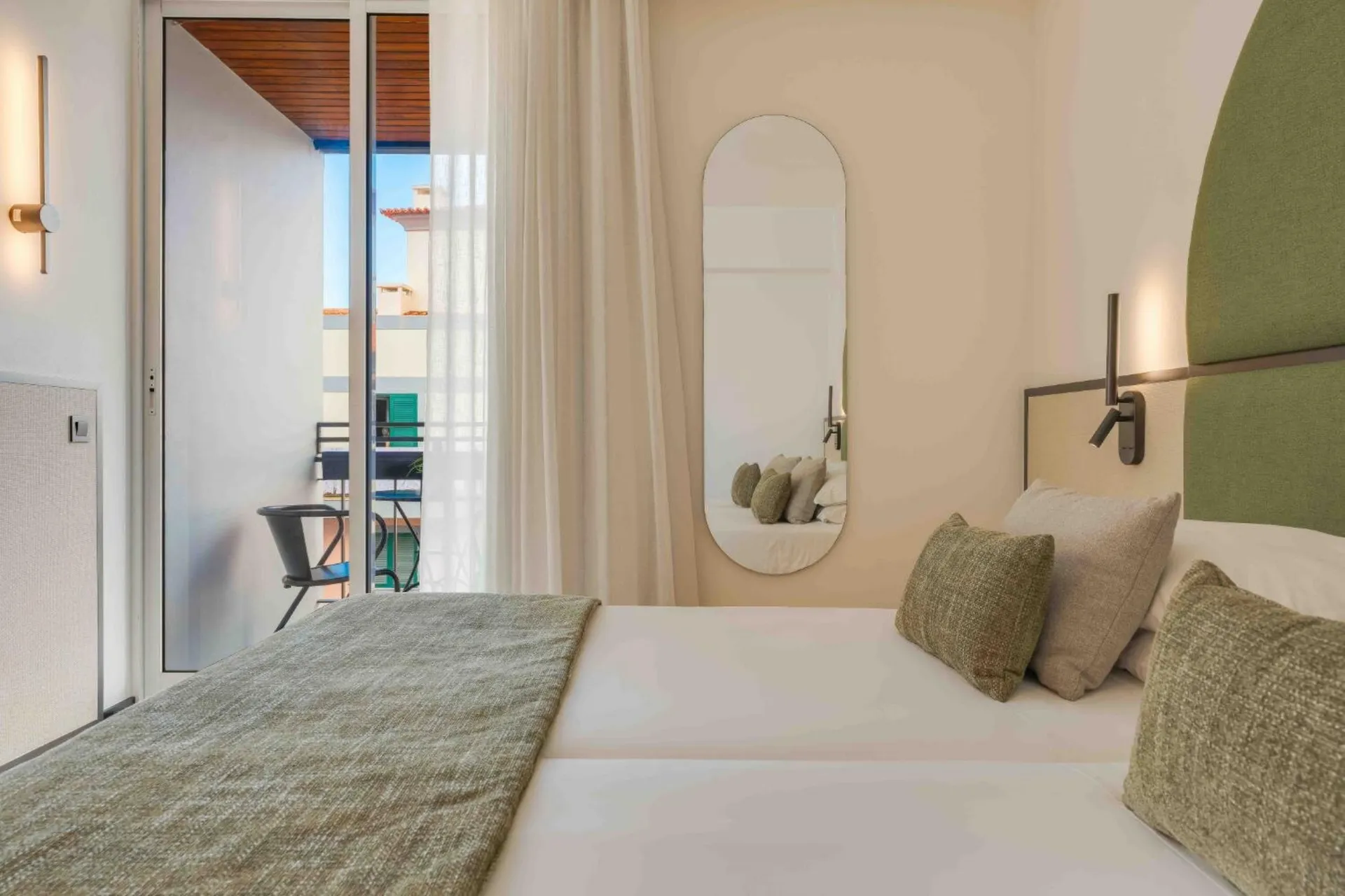 The Editory Garden Carmo Funchal - Doppelzimmer Balkon