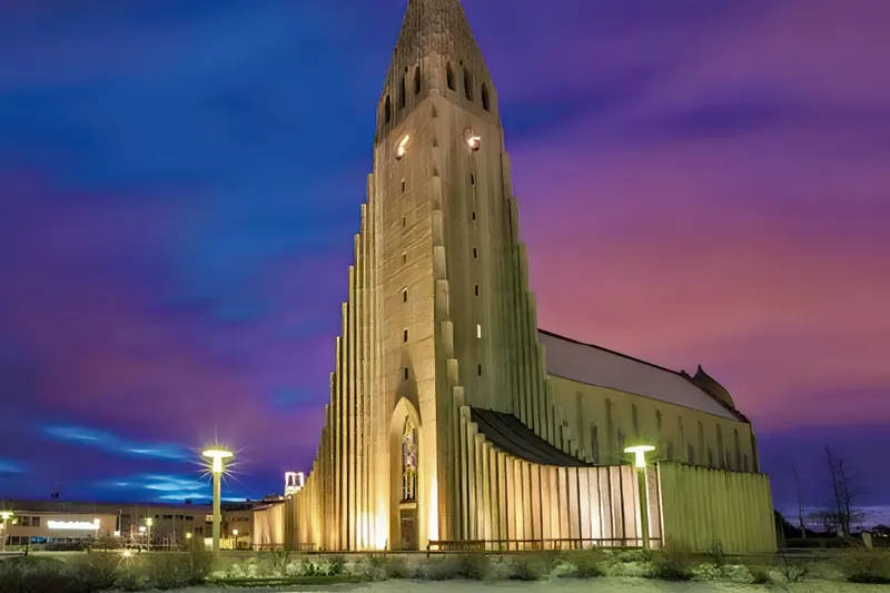 Geführte Rundreise Nordlichter und heiße Quellen