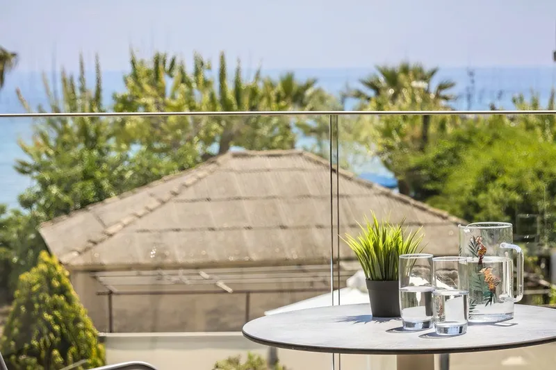 NOTOS STUDIOS  APPTS Anr Do EG