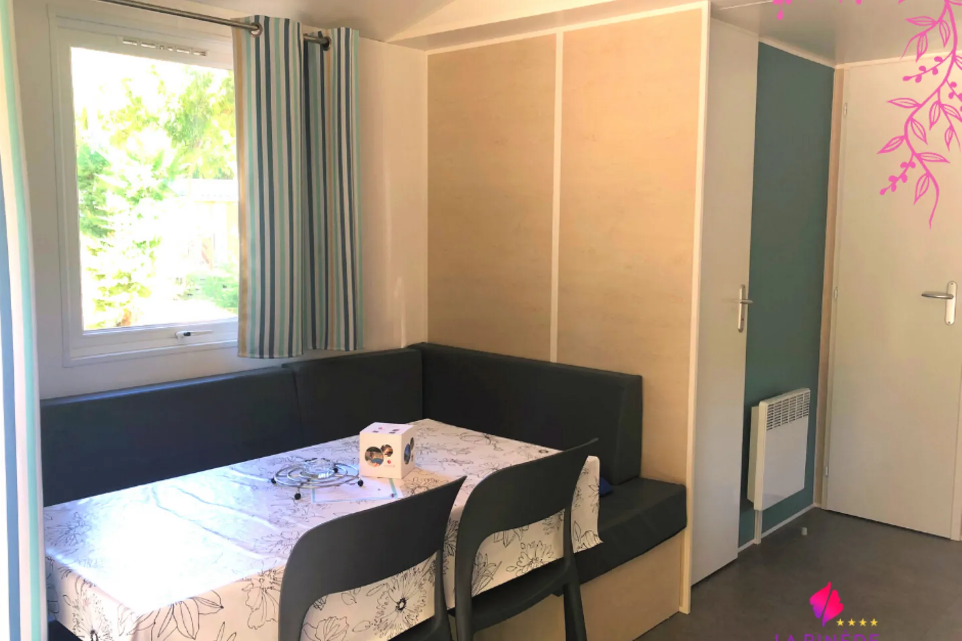 Camping La Pinède - Revellata