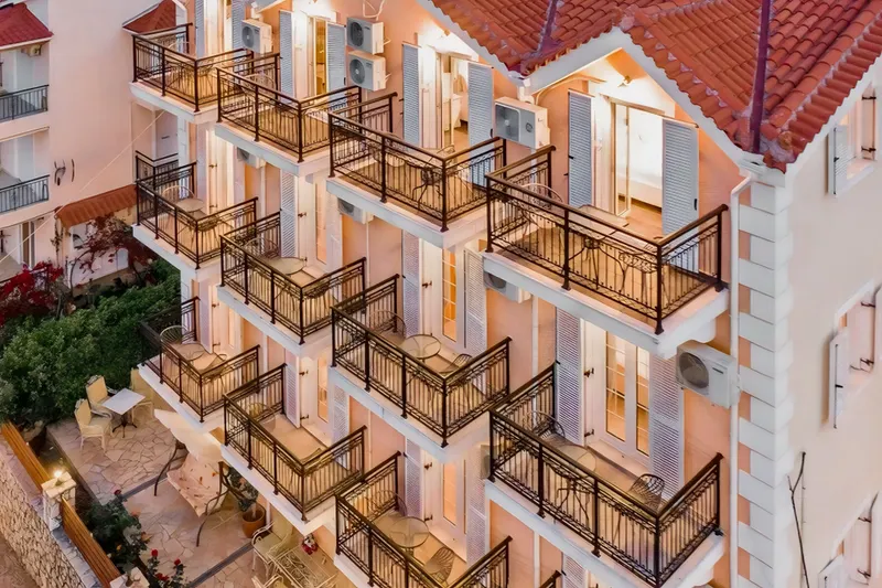 Aparthotel Stellatos House