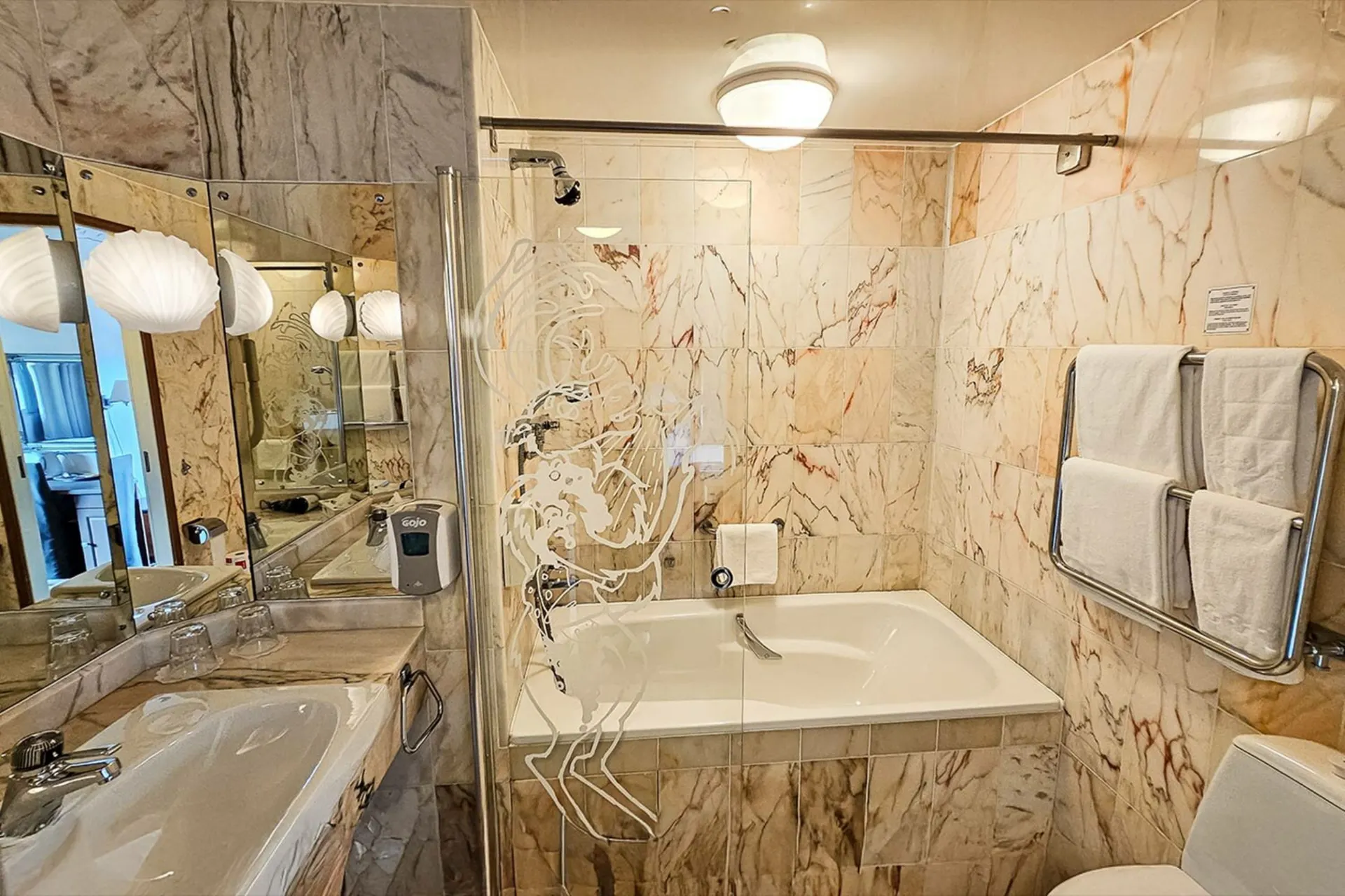 Erlebnisreise Winterzauber in Finnland - Hotel Hullu Poro - Doppelzimmer Superior