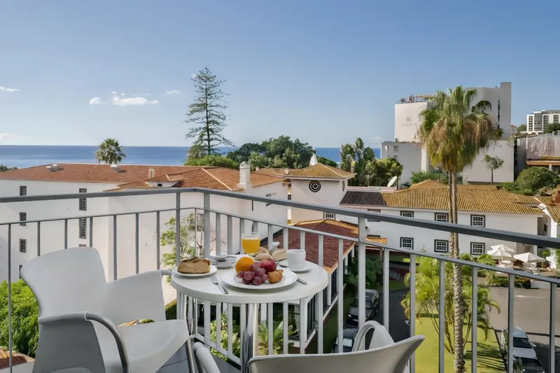 Hotel Madeira Bright Star